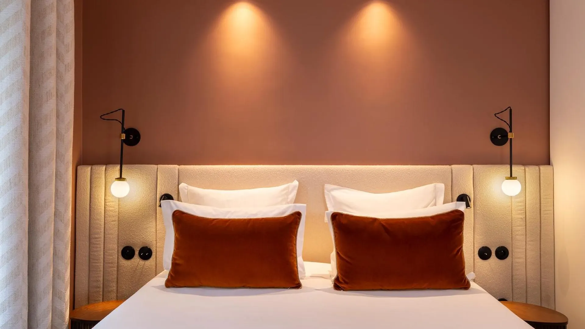 Hotel Chavanel Paris France